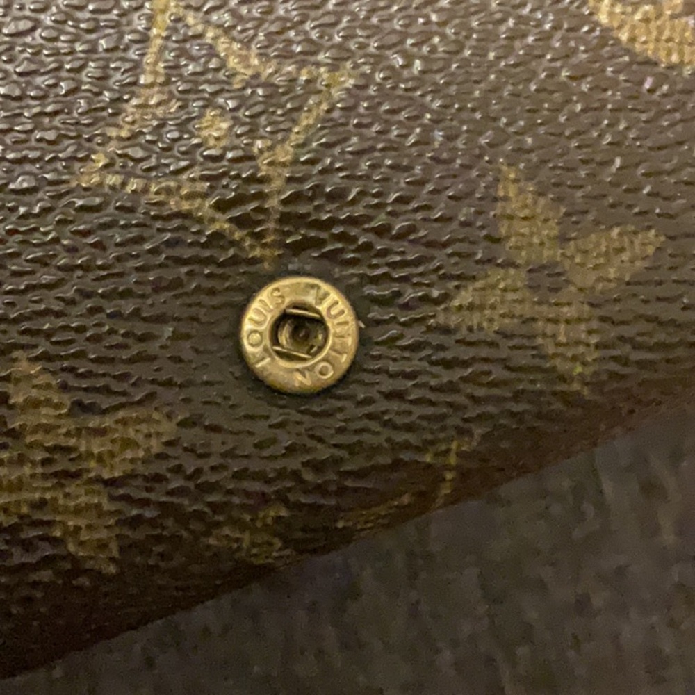 Louis Vuitton Leather Wallet With COA - Picture 9 of 16